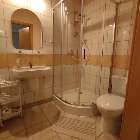 Homestay Pokoje Pod Klonami *