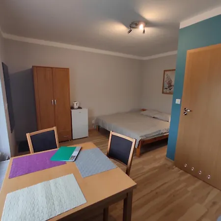 Pokoje Pod Klonami Homestay