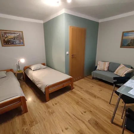 Pokoje Pod Klonami Δωμάτια σε οικογενειακή κατοικία