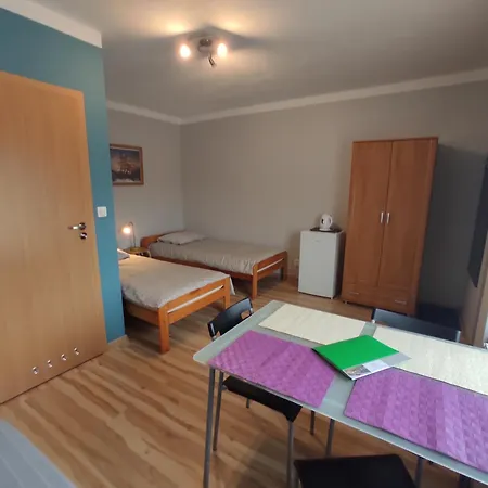 Pokoje Pod Klonami Δωμάτια σε οικογενειακή κατοικία