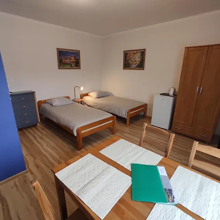 Pokoje Pod Klonami Ubytování v soukromí *