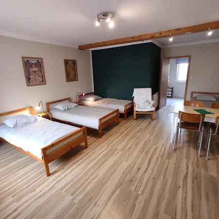 Pokoje Pod Klonami Ubytování v soukromí *